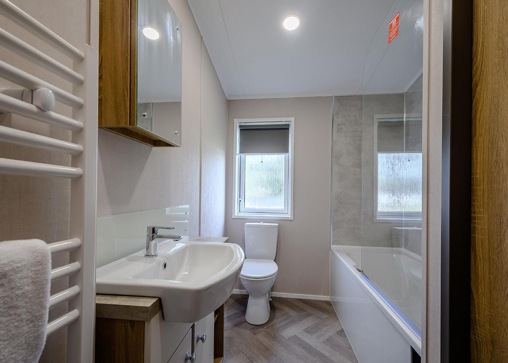 Green Meadows Country Park Hotel Harker Bagian luar foto